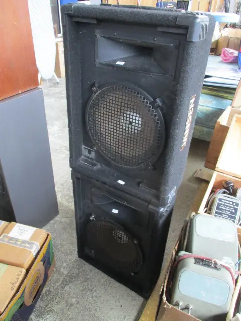 Speakers Image 1++